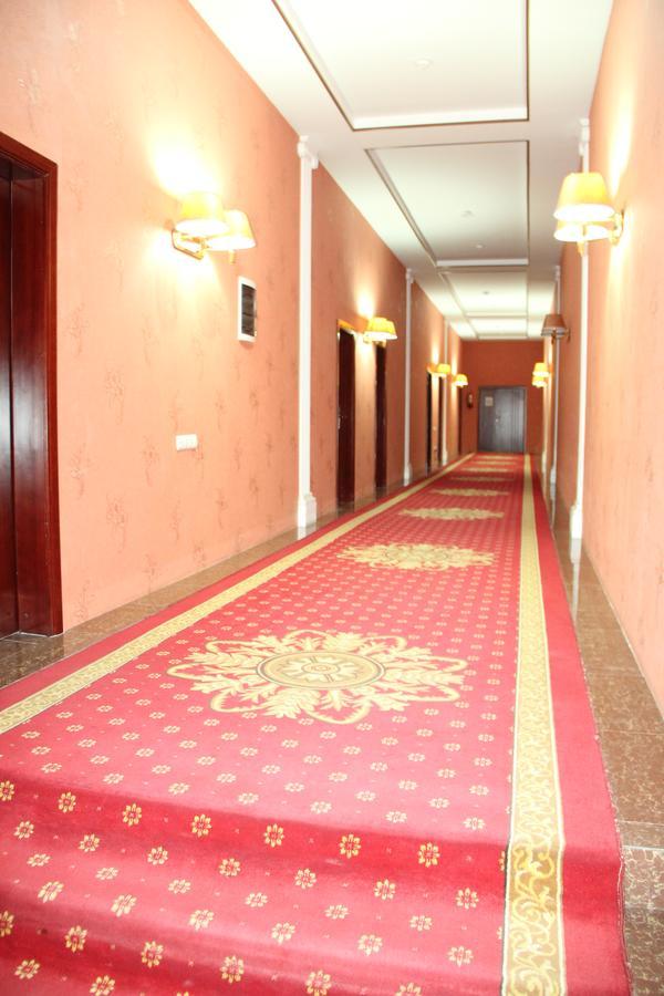 Firuz Hotel Khujand Exterior foto